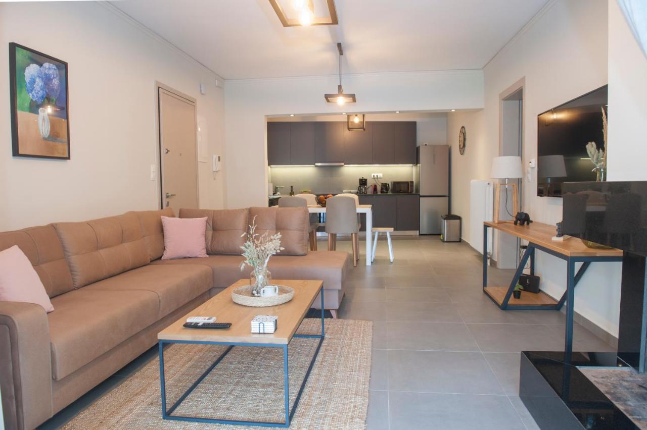 Olympia Luxury Apartment In Marousi アテネ エクステリア 写真
